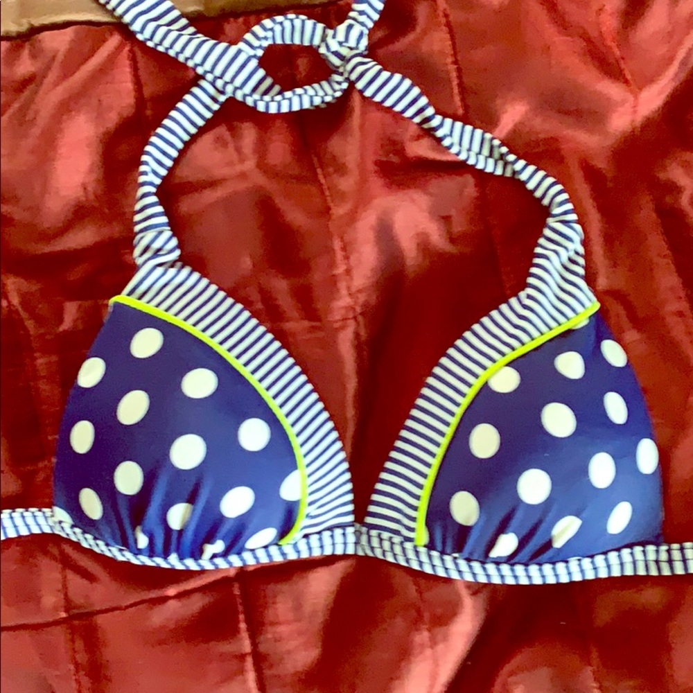 Bikini top with push up